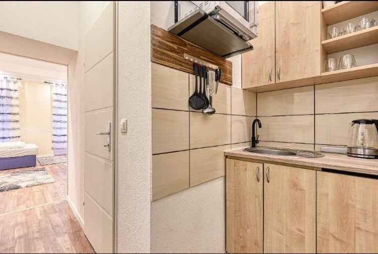 Ferienwohnung Lovely Airbnb Near Schoenbrunn Wien Exterior foto
